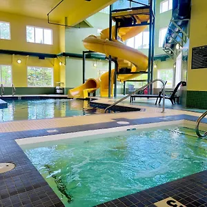 Super 8 By Wyndham Shawnessy Area Hotel